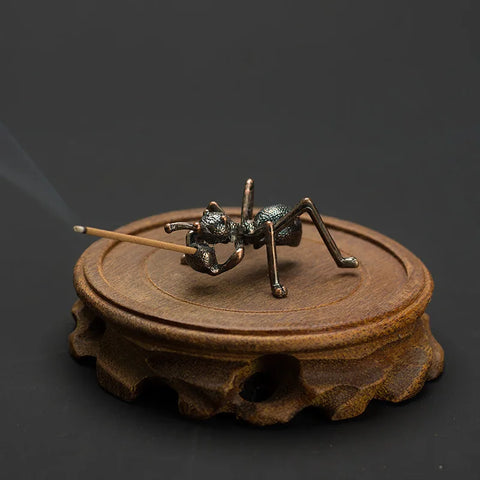 PINNY Metal Creative Incense Holder Zinc Alloy Ant Incense Base Metal Crafts Home Decoration Sandalwood Incense Burner Wholesale