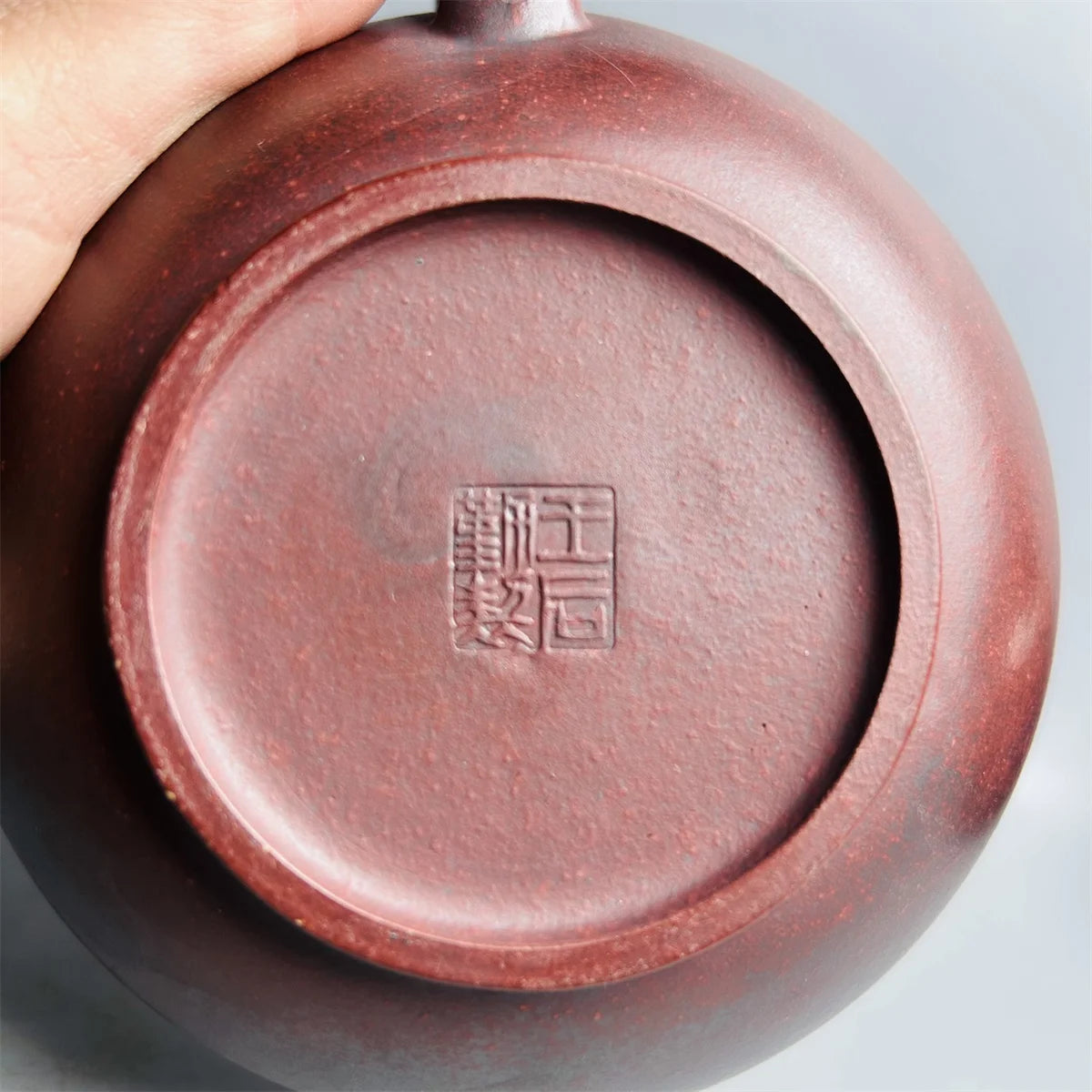 Chinese Yixing Zisha Clay Teapot Dragon Blood Sand Mud Yu Le Pot Wang Houqin 380ml